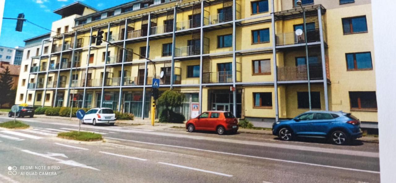 Apartman Siesta*** Liptovský Mikuláš Eksteriør billede